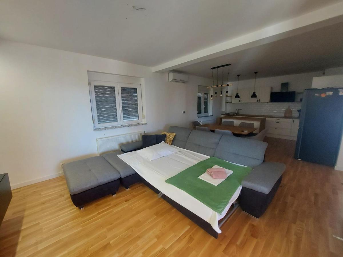 Apartman Konfidenca Weißenburg Exterior foto
